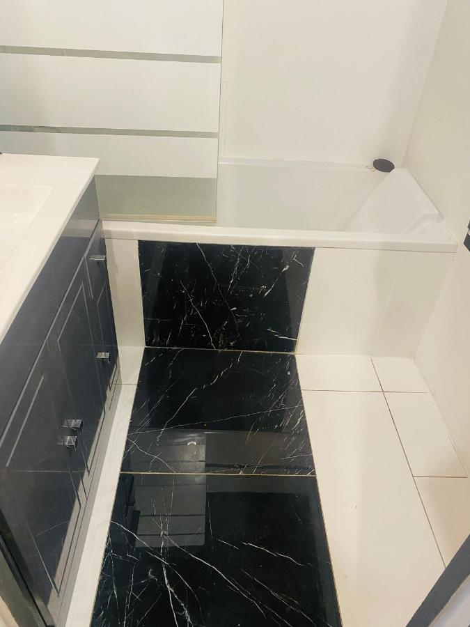 Au Pied De La Tour Eiffel Trocadero Apartman Párizs Kültér fotó